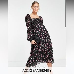ASOS DESIGN Maternity square neck pleated midi dress in floral print